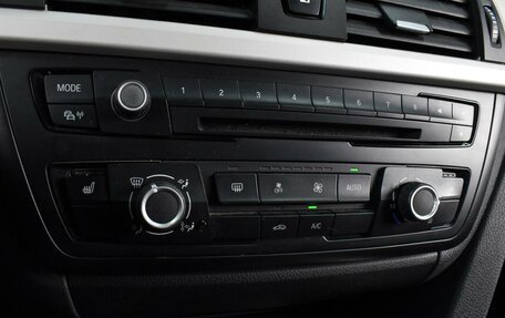 BMW 3 серия, 2013 год, 1 390 000 рублей, 13 фотография