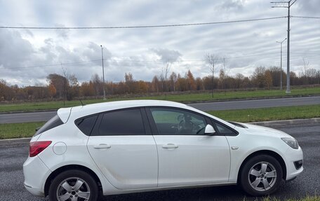 Opel Astra J, 2013 год, 750 000 рублей, 4 фотография