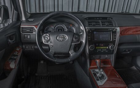 Toyota Camry, 2013 год, 1 753 000 рублей, 13 фотография