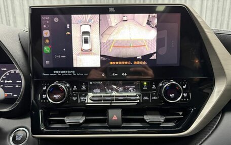 Toyota Highlander, 2025 год, 5 800 000 рублей, 26 фотография