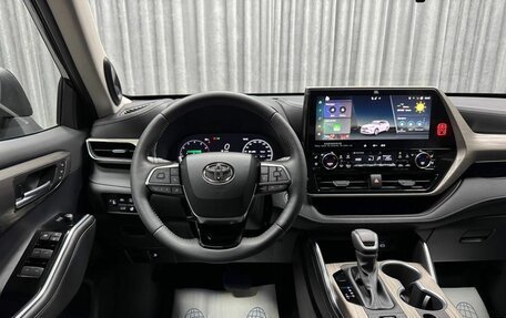 Toyota Highlander, 2025 год, 5 800 000 рублей, 20 фотография