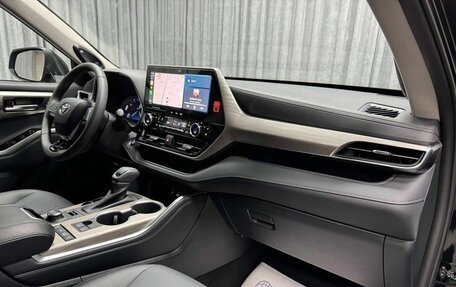 Toyota Highlander, 2025 год, 5 800 000 рублей, 33 фотография