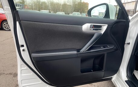 Lexus CT I рестайлинг, 2012 год, 1 397 000 рублей, 17 фотография