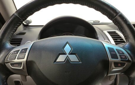 Mitsubishi Pajero Sport II рестайлинг, 2013 год, 1 750 000 рублей, 22 фотография