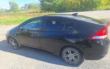 Honda Insight II рестайлинг, 2010 год, 970 000 рублей, 4 фотография