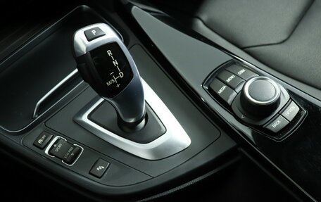 BMW 3 серия, 2017 год, 2 313 000 рублей, 18 фотография