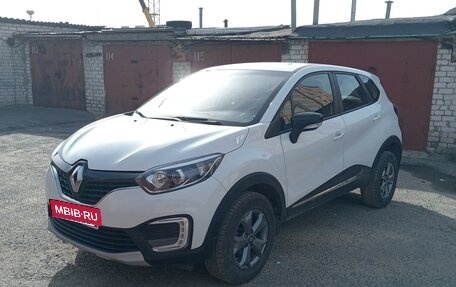 Renault Kaptur I рестайлинг, 2019 год, 1 435 000 рублей, 2 фотография