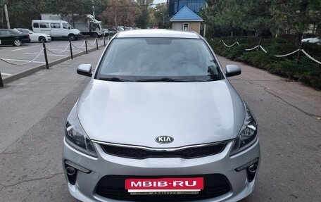 KIA Rio IV, 2018 год, 1 400 000 рублей, 3 фотография