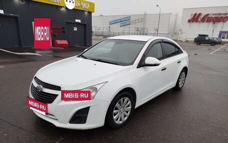 Chevrolet Cruze II, 2014 год, 640 000 рублей, 2 фотография