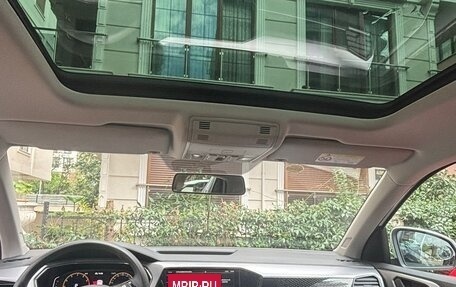 Volkswagen T-Cross I, 2022 год, 1 950 000 рублей, 12 фотография