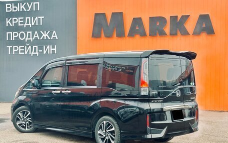 Honda Stepwgn IV, 2015 год, 2 299 000 рублей, 11 фотография