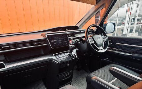 Honda Stepwgn IV, 2015 год, 2 299 000 рублей, 23 фотография