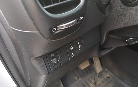 KIA Soul II рестайлинг, 2015 год, 1 120 000 рублей, 9 фотография