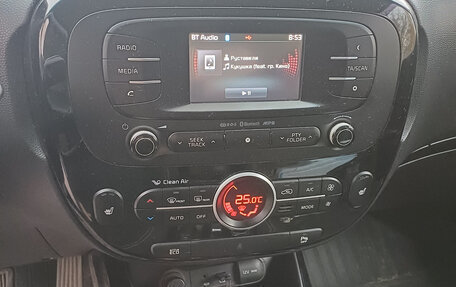 KIA Soul II рестайлинг, 2015 год, 1 120 000 рублей, 12 фотография