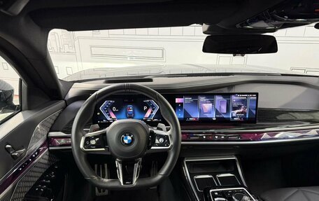 BMW 7 серия, 2023 год, 14 200 000 рублей, 14 фотография