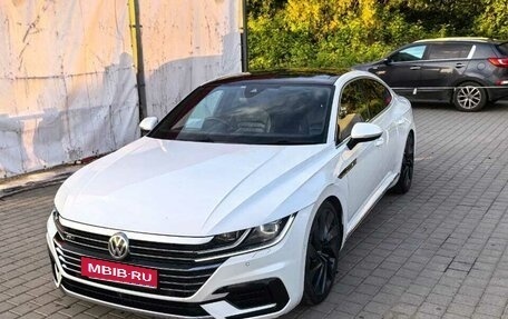 Volkswagen Arteon I, 2017 год, 2 650 000 рублей, 1 фотография