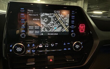 Toyota Highlander, 2021 год, 6 300 000 рублей, 4 фотография