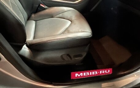 Toyota Highlander, 2021 год, 6 300 000 рублей, 14 фотография