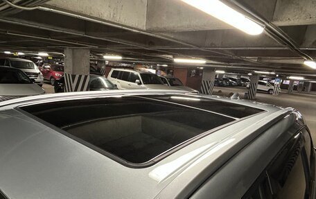 Toyota Highlander, 2021 год, 6 300 000 рублей, 26 фотография