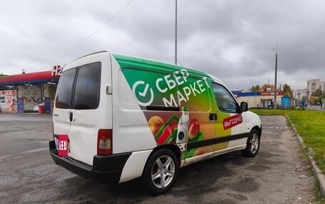 Peugeot Partner II рестайлинг 2, 2011 год, 410 000 рублей, 4 фотография