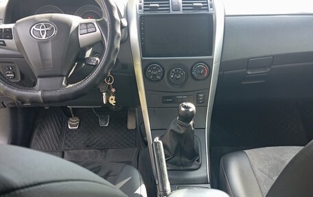 Toyota Corolla, 2011 год, 1 180 000 рублей, 4 фотография
