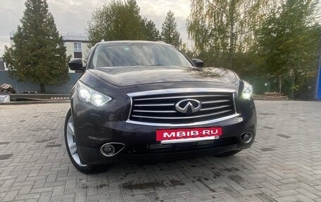 Infiniti FX II, 2013 год, 1 850 000 рублей, 2 фотография