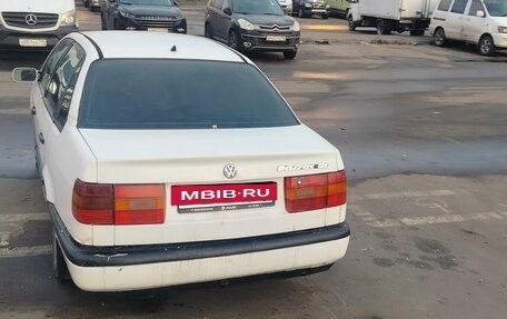 Volkswagen Passat B4, 1994 год, 135 000 рублей, 3 фотография