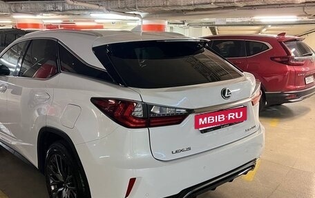 Lexus RX IV рестайлинг, 2017 год, 3 700 000 рублей, 2 фотография