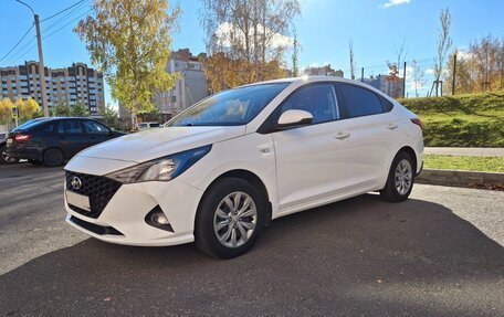 Hyundai Solaris II рестайлинг, 2021 год, 1 550 000 рублей, 9 фотография