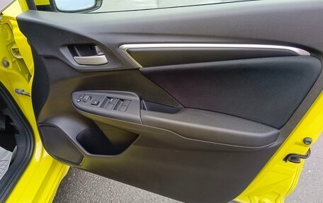 Honda Fit III, 2014 год, 949 000 рублей, 10 фотография