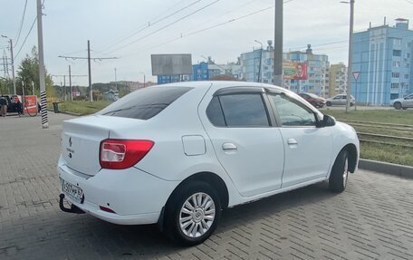 Renault Logan II, 2017 год, 700 000 рублей, 4 фотография