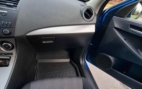 Mazda 3, 2009 год, 750 000 рублей, 23 фотография