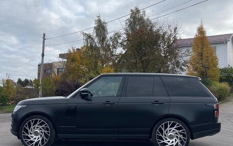 Land Rover Range Rover IV рестайлинг, 2018 год, 8 900 000 рублей, 3 фотография