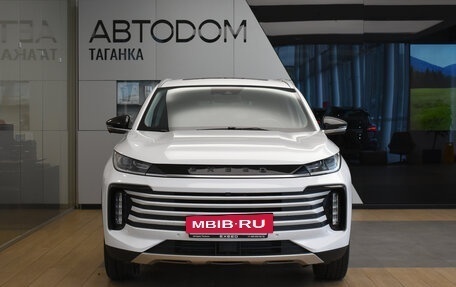 CheryExeed TXL, 2023 год, 2 590 000 рублей, 2 фотография