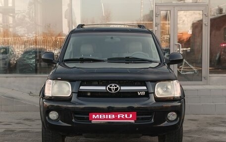 Toyota Sequoia II рестайлинг, 2004 год, 2 030 000 рублей, 2 фотография