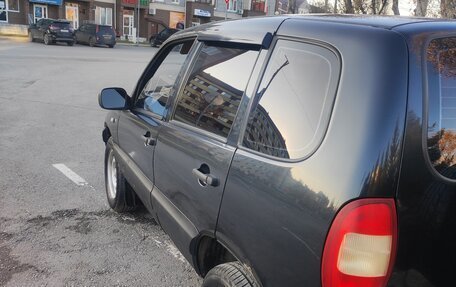 Chevrolet Niva I рестайлинг, 2006 год, 370 000 рублей, 9 фотография