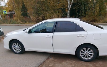 Toyota Camry, 2015 год, 1 350 000 рублей, 3 фотография