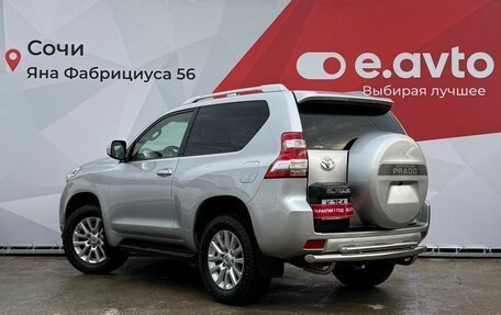 Toyota Land Cruiser Prado 150 рестайлинг 2, 2016 год, 3 950 000 рублей, 4 фотография