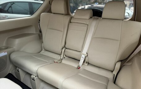 Toyota Land Cruiser Prado 150 рестайлинг 2, 2016 год, 3 950 000 рублей, 11 фотография