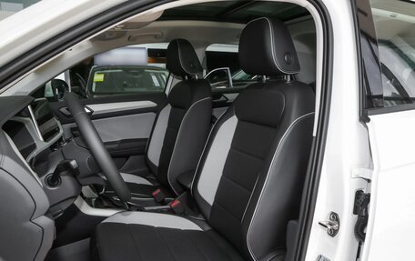 Volkswagen T-Roc I, 2025 год, 2 450 000 рублей, 9 фотография