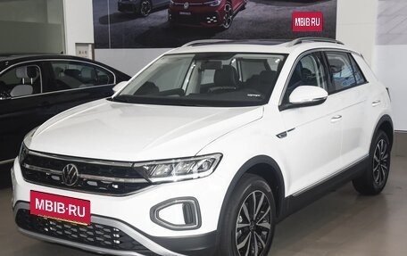 Volkswagen T-Roc I, 2025 год, 2 450 000 рублей, 4 фотография