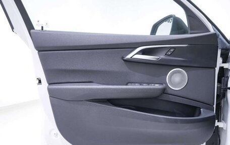 BMW 1 серия, 2021 год, 2 100 000 рублей, 22 фотография