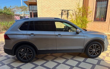 Volkswagen Tiguan II, 2020 год, 3 000 000 рублей, 5 фотография