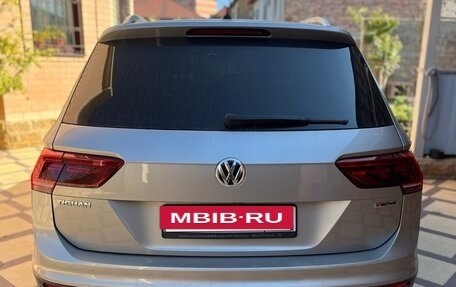 Volkswagen Tiguan II, 2020 год, 3 000 000 рублей, 4 фотография