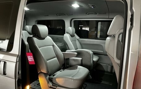 Hyundai Grand Starex Grand Starex I рестайлинг 2, 2020 год, 4 293 000 рублей, 19 фотография