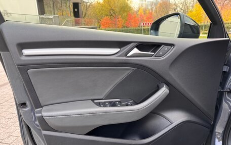 Audi A3, 2018 год, 2 290 000 рублей, 15 фотография