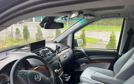 Mercedes-Benz Viano, 2014 год, 3 150 000 рублей, 8 фотография