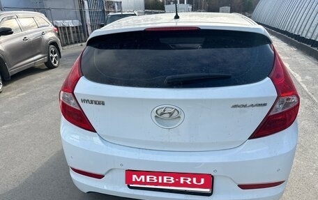 Hyundai Solaris II рестайлинг, 2015 год, 1 095 000 рублей, 4 фотография