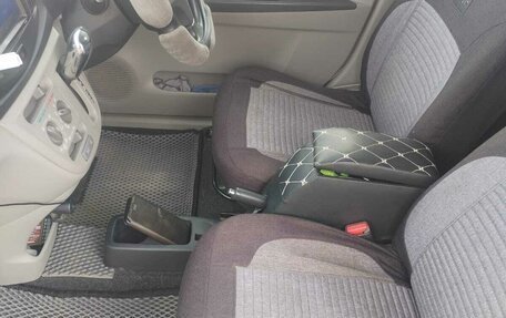 Daihatsu Mira e:S I рестайлинг, 2015 год, 580 000 рублей, 2 фотография