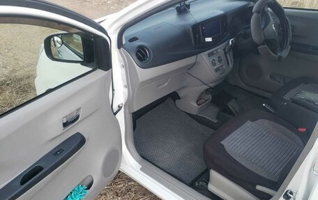 Daihatsu Mira e:S I рестайлинг, 2015 год, 580 000 рублей, 3 фотография